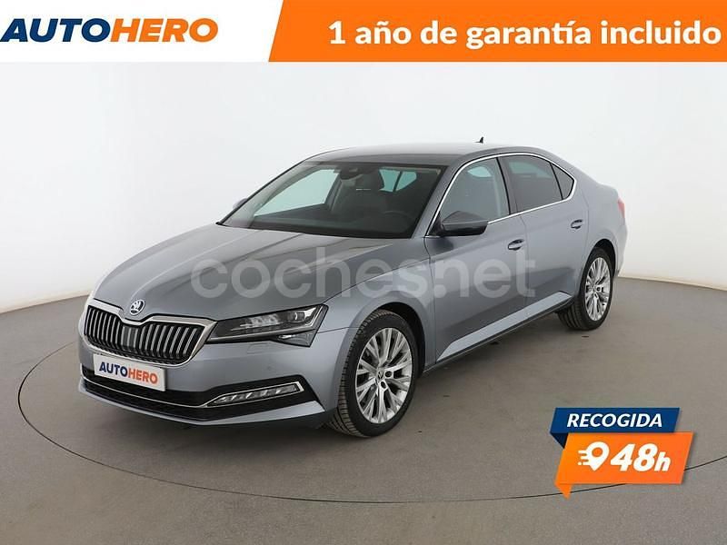 Gris / plata Usado 2019 Skoda Superb Style Berlina | 19.299 € (Buen precio) - Imagen 1/3