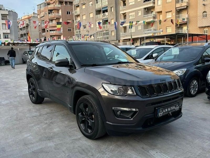 Usado Jeep Compass Sport 140 CV (102 kW) 2018 Negro SUV