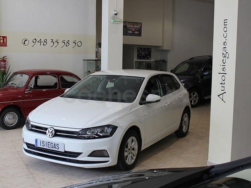 Usado VW Polo Advance 95 CV (69 kW) 2018 Blanco Utilitario