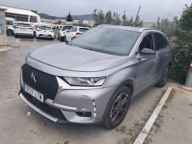 Usado DS Automobiles DS7 Crossback Bastille Plus 130 CV (95 kW) 2021 Gris SUV