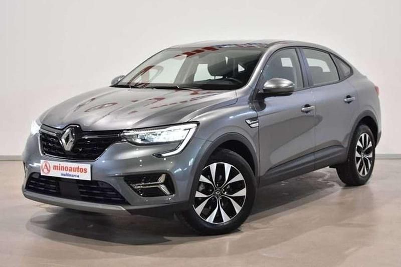 Usado Renault Arkana Business 141 CV (103 kW) 2022 Gris SUV