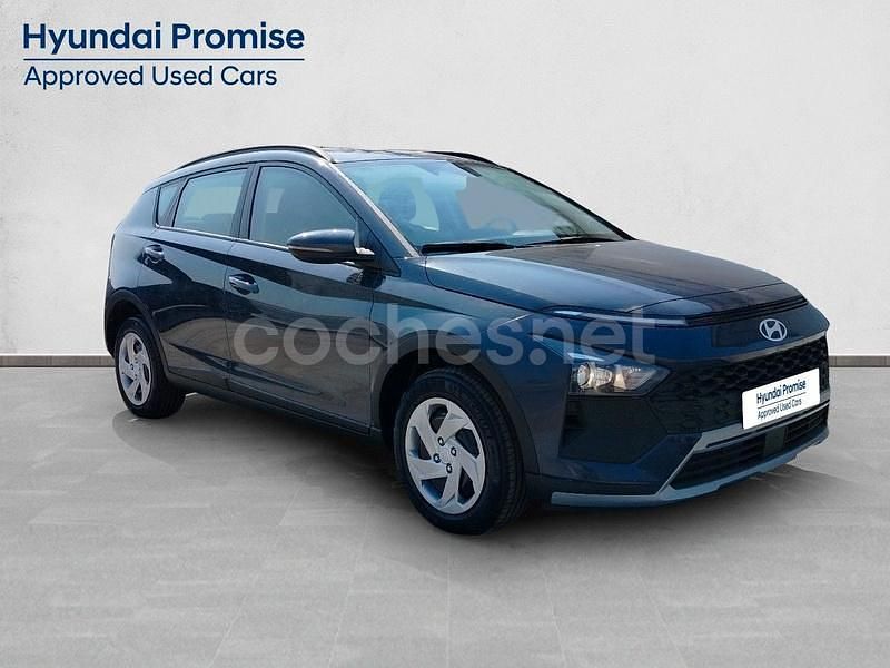 Usado Hyundai Bayon 84 CV (61 kW) 2024 Gris / plata SUV