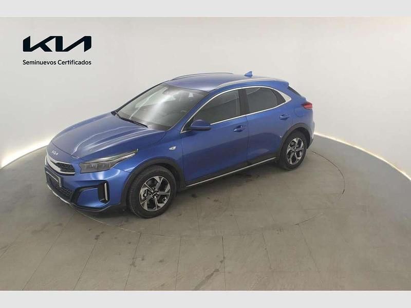 Usado Kia XCeed 101 CV (74 kW) 2025 Azul SUV