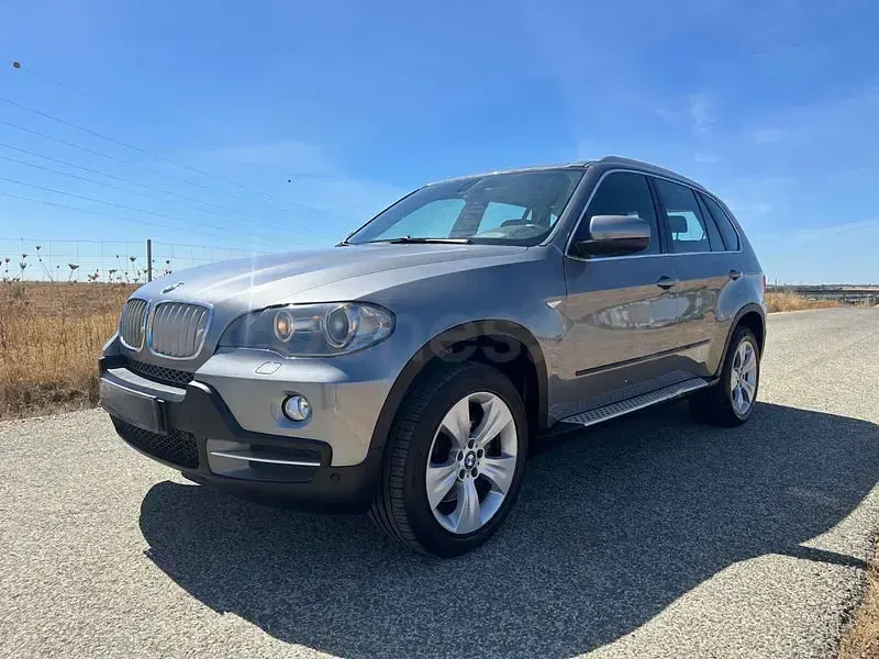 Usado BMW X5 Comfort Edition 286 CV (210 kW) 2010 Gris / plata SUV