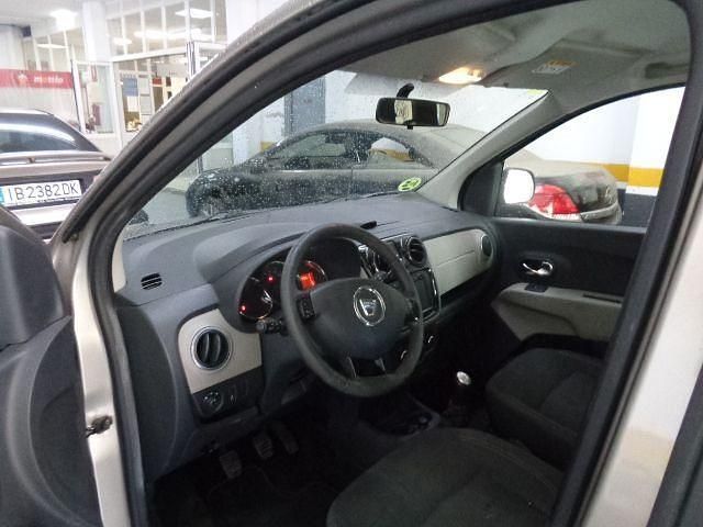 Usado Dacia Lodgy Lauréate 90 CV (66 kW) 2014 Beige Monovolumen