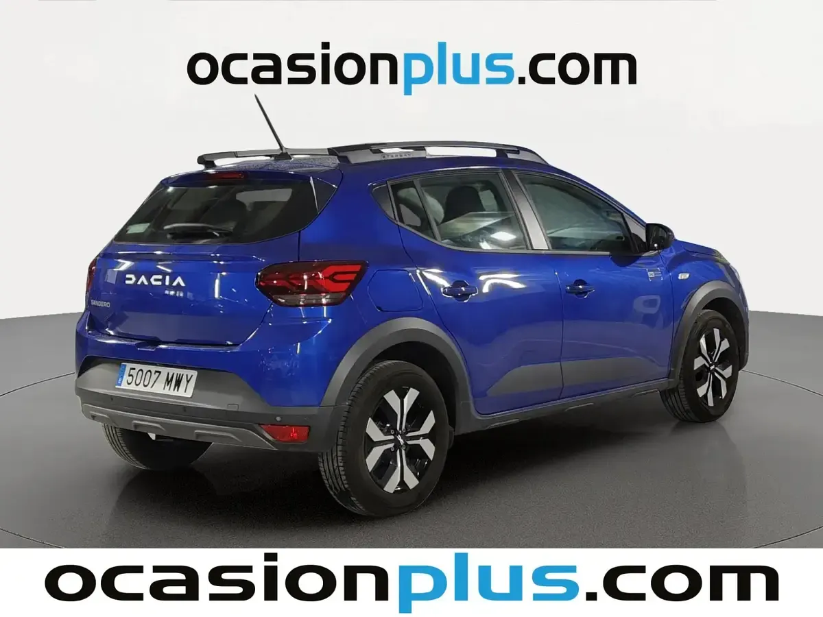 Usado Dacia Sandero Expression 101 CV (74 kW) 2024 Azul Utilitario