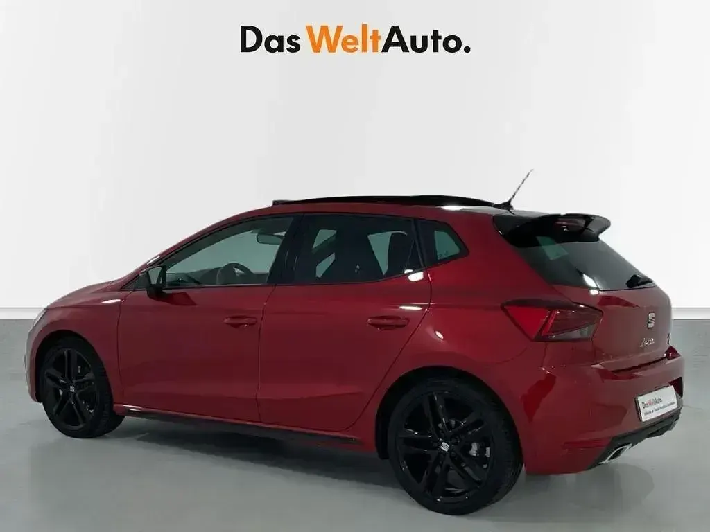 Usado Seat Ibiza FR 150 CV (110 kW) 2025 Rojo Utilitario
