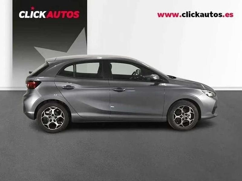 Usado MG MG3 Comfort 116 CV (85 kW) 2025 Gris Utilitario