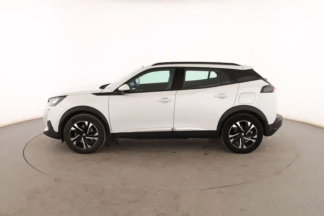 Usado Peugeot e-2008 Allure 100 kW (136 CV) 2020 Blanco SUV