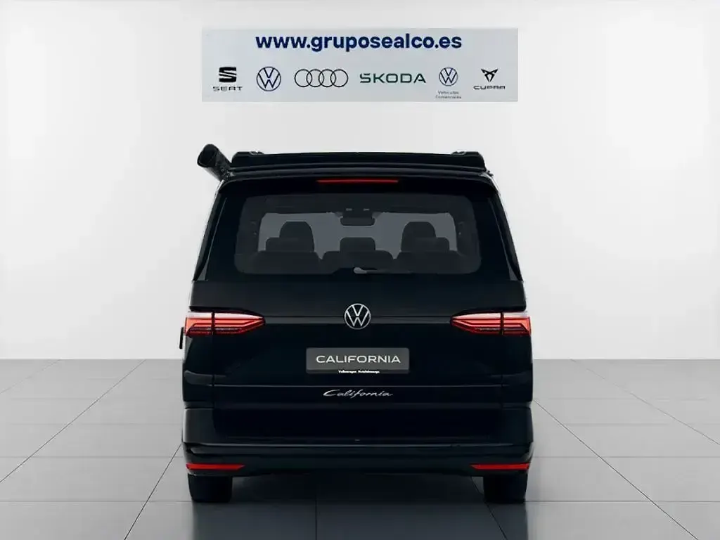 Nuevo VW California Beach 150 CV (110 kW) 2026 Negro Van