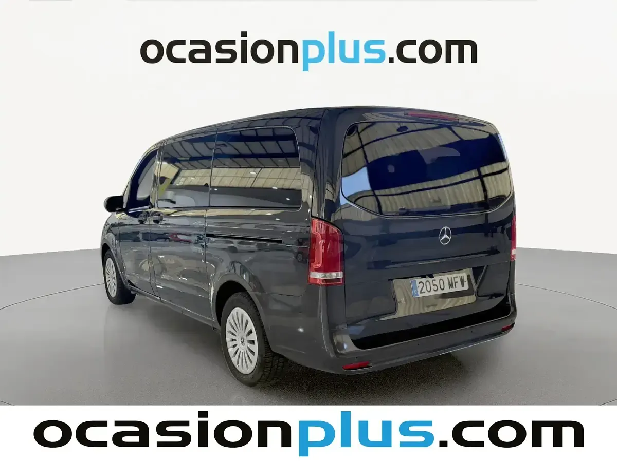 Usado Mercedes Vito 163 CV (119 kW) 2023 Gris Van