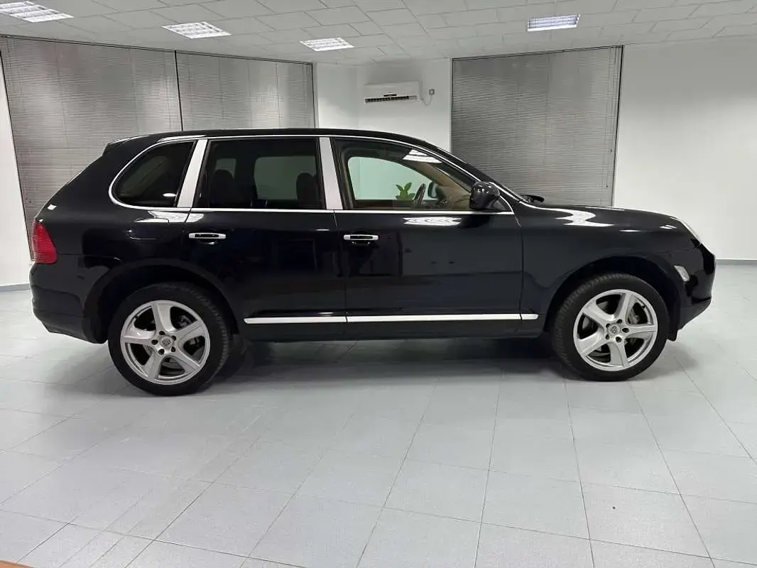 Usado Porsche Cayenne 340 CV (250 kW) 2003 Negro SUV