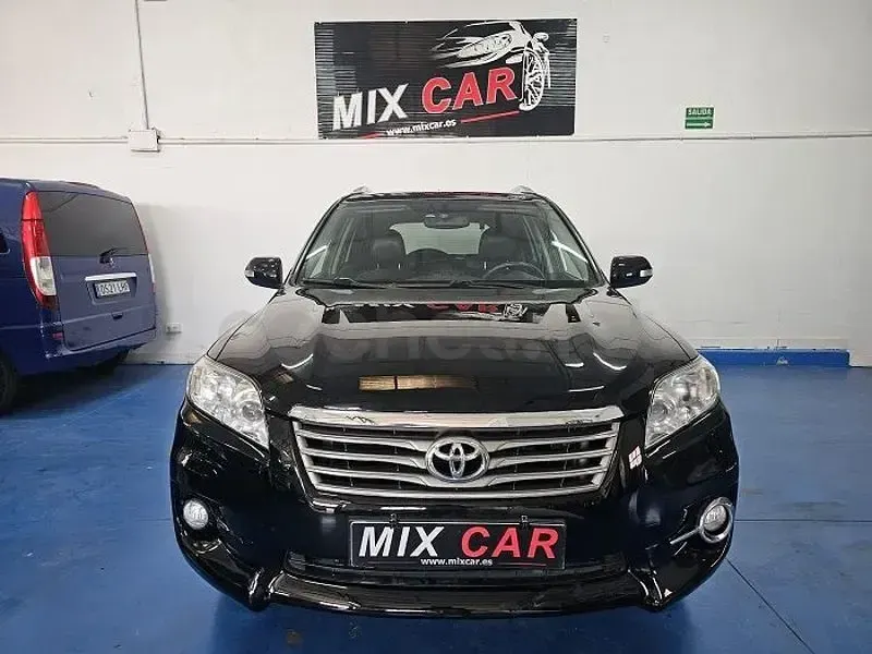 Usado Toyota RAV4 Executive 150 CV (110 kW) 2013 Negro SUV