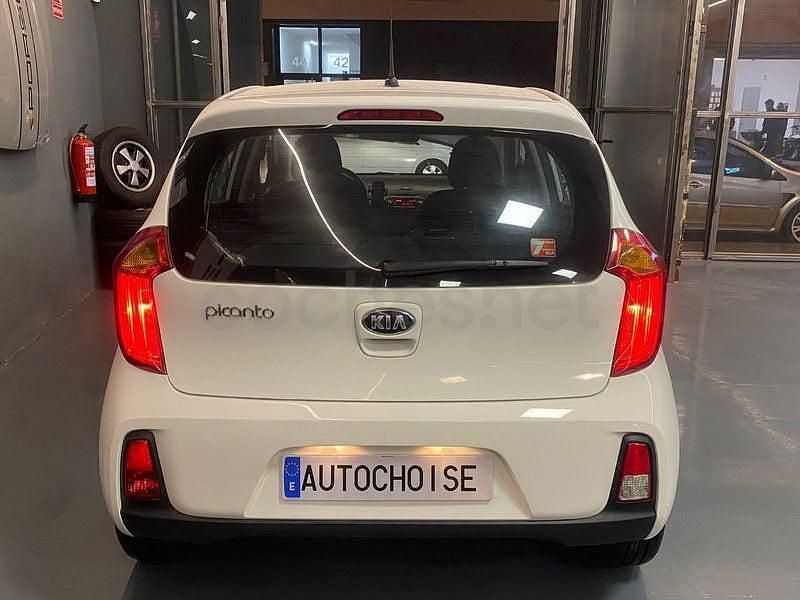 Usado Kia Picanto 66 CV (48 kW) 2015 Blanco Utilitario
