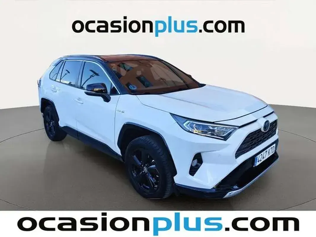 Usado Toyota RAV4 Hybrid 218 CV (160 kW) 2019 Blanco SUV