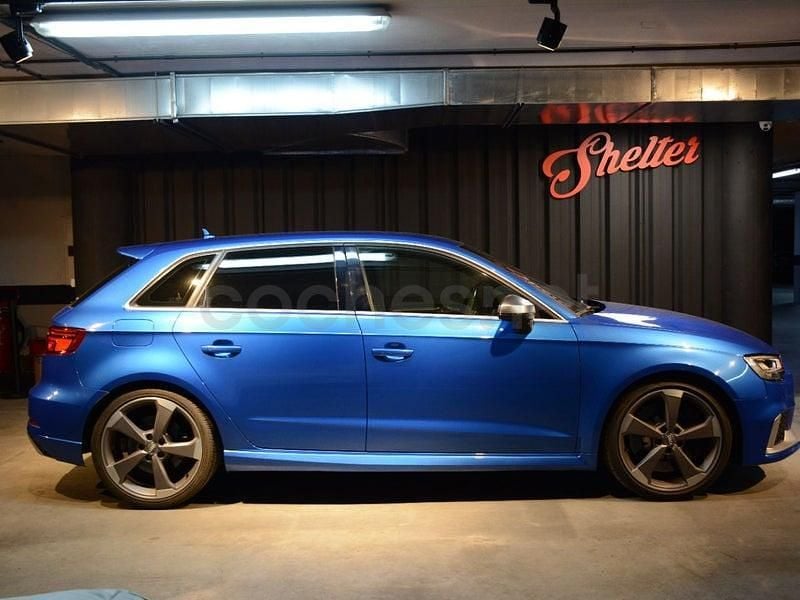 Usado Audi RS3 400 CV (294 kW) 2017 Azul Berlina