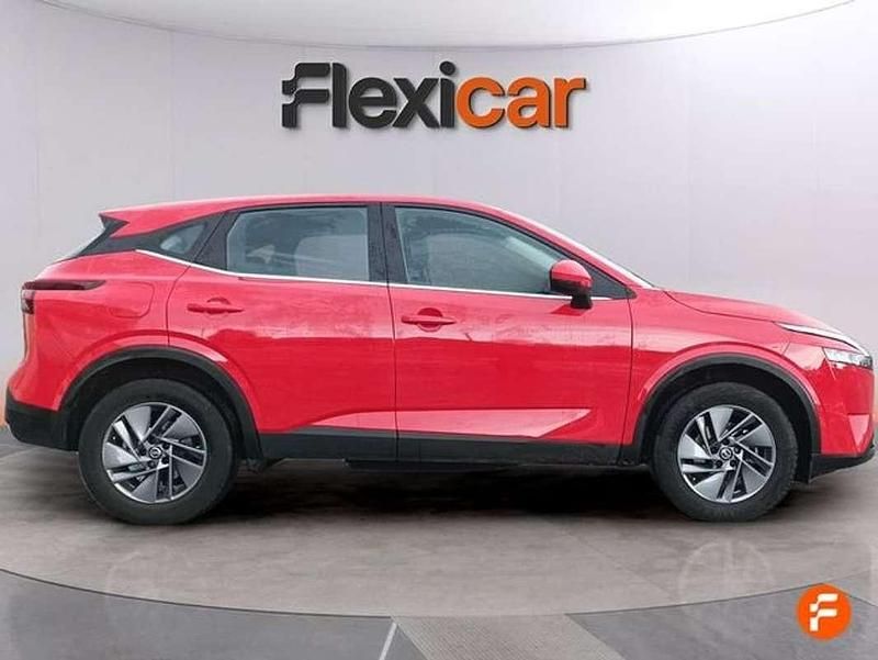 Usado Nissan Qashqai Acenta 140 CV (102 kW) 2021 Rojo SUV