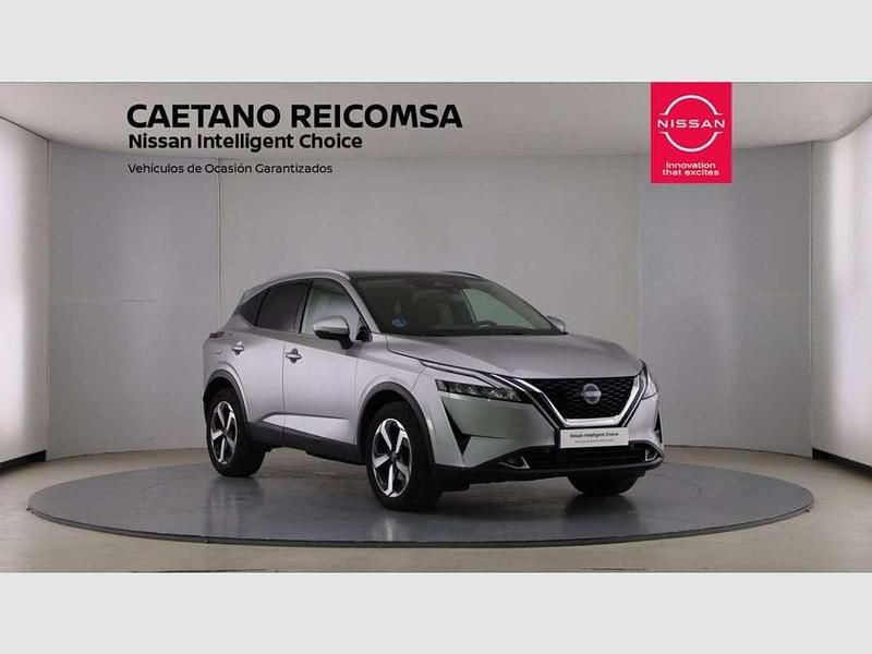 Usado Nissan Qashqai N-Connecta 140 CV (102 kW) 2022 Plateado SUV