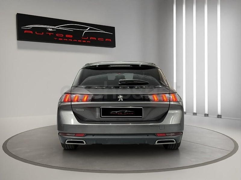 Usado Peugeot 508 SW Allure 130 CV (95 kW) 2023 Marrón Familiar
