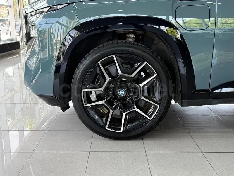 Usado BMW XM Comfort Edition 476 CV (350 kW) 2024 Gris / plata SUV