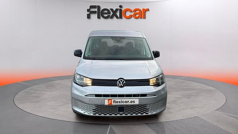 Usado VW Caddy Maxi 122 CV (89 kW) 2024 Gris Monovolumen