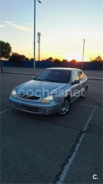Gris / plata Usado 2002 Citroën Xsara Coupe | 2500 € - Imagen 1/4