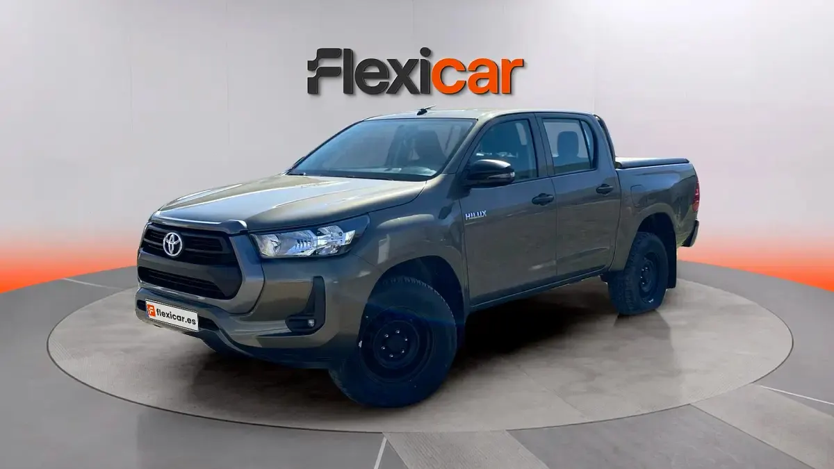 Usado Toyota HiLux 150 CV (110 kW) 2021 Verde Pickup/Camioneta