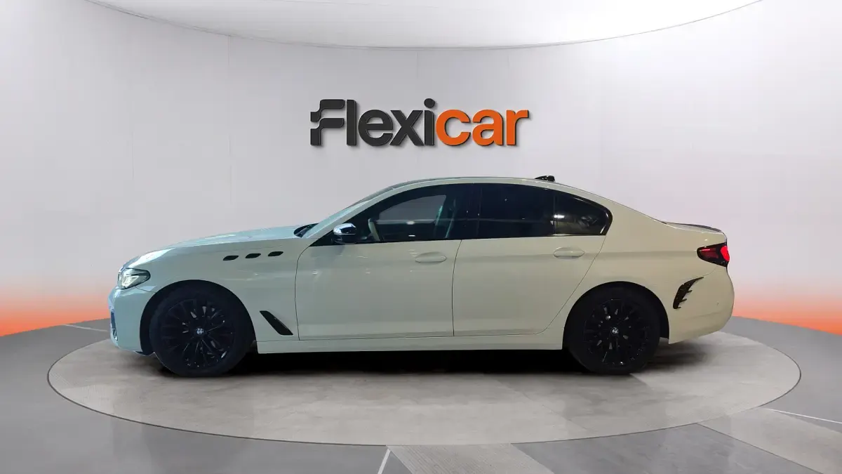 Usado BMW 520 190 CV (139 kW) 2021 Blanco Berlina