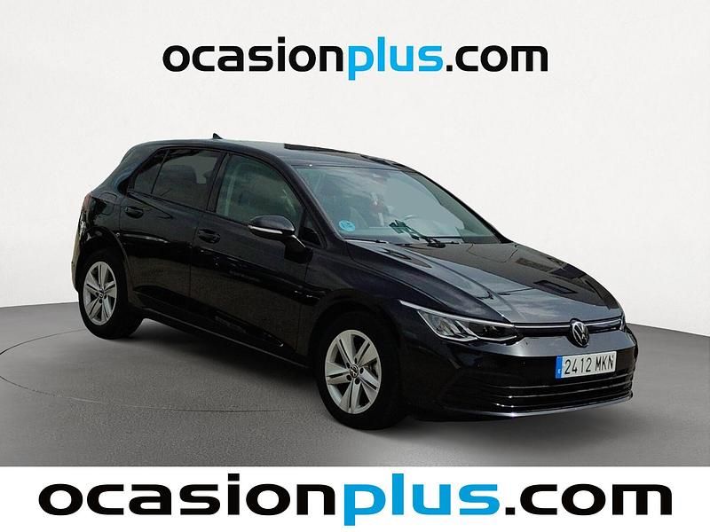 Usado VW Golf VIII Life 115 CV (84 kW) 2023 Negro Berlina