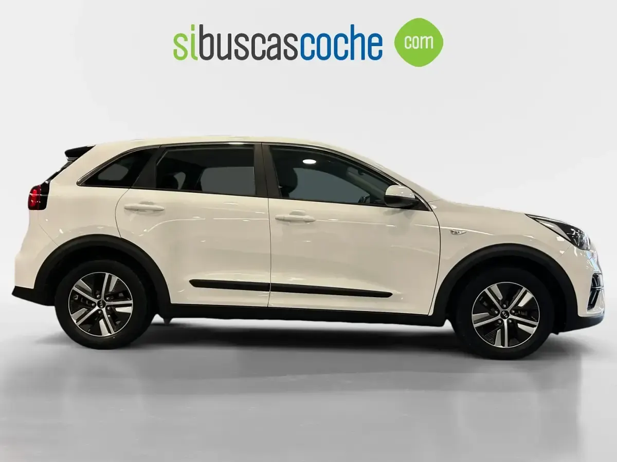 Usado Kia Niro 141 CV (103 kW) 2021 Blanco SUV