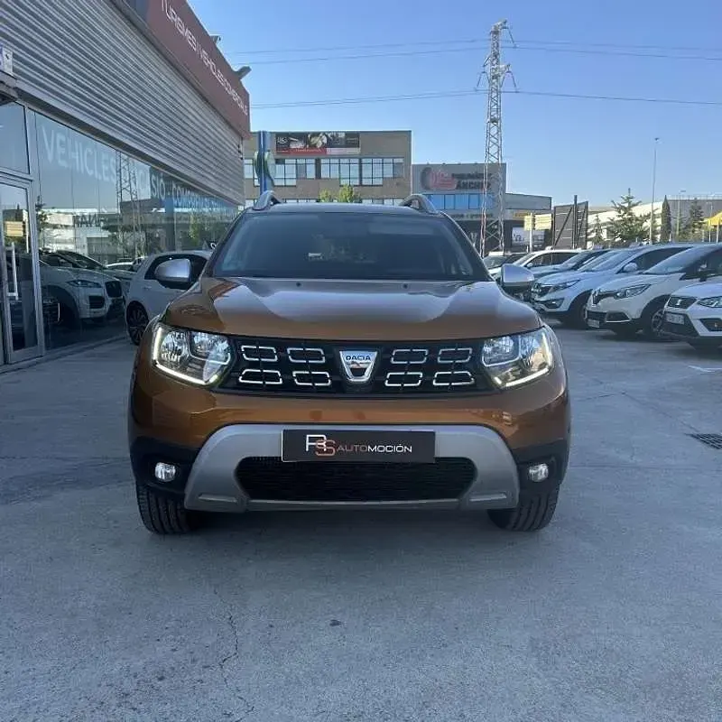 Usado Dacia Duster Prestige 131 CV (96 kW) 2020 Naranja SUV