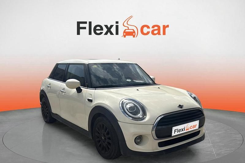 Usado Mini ONE 102 CV (75 kW) 2019 Beige Utilitario