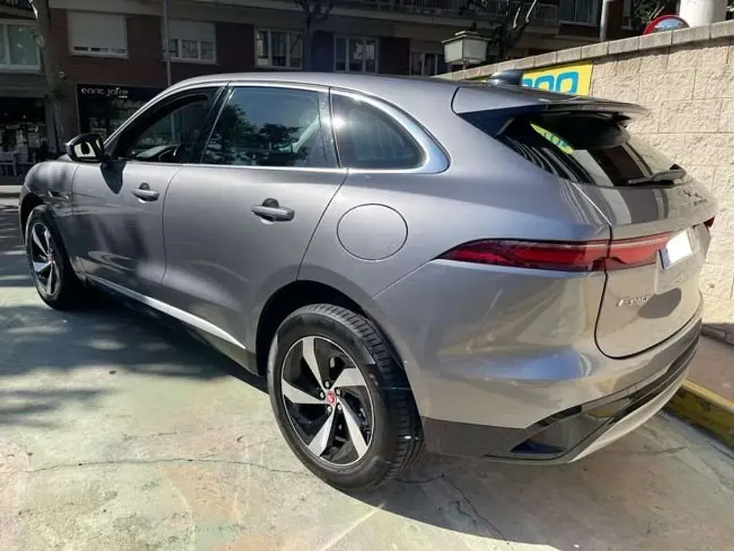 Usado Jaguar F-Pace S 404 CV (297 kW) 2022 Gris SUV