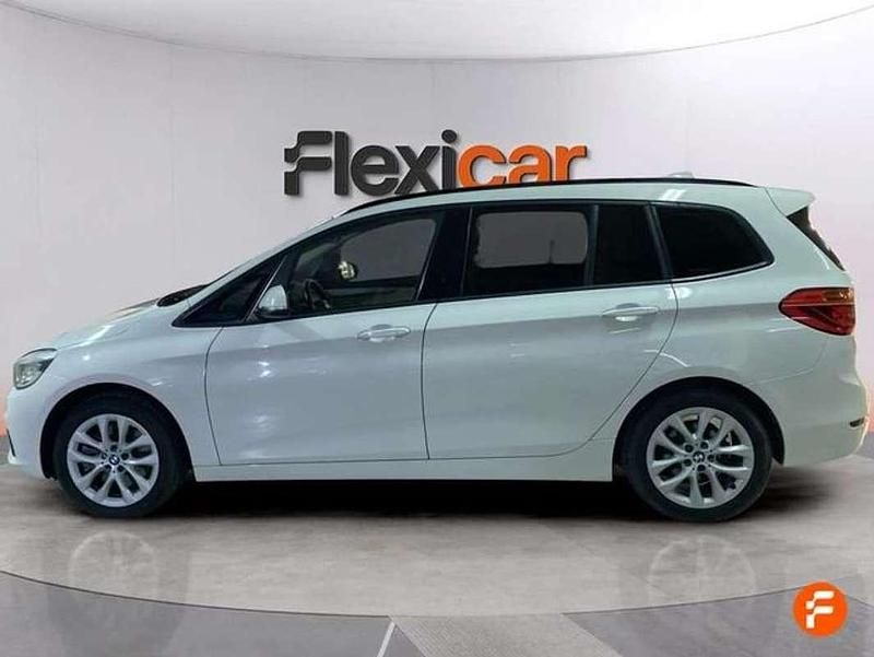 Usado BMW 220 190 CV (139 kW) 2018 Blanco Monovolumen