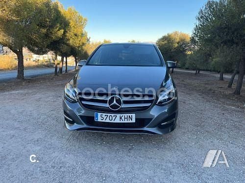 Beige Usado 2018 Mercedes B200 Monovolumen | 17.800 € (Buen precio) - Imagen 1/4