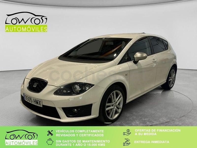 Käytetty Seat Leon FR 125 HP (91 kW) 2012 Valkoinen Sedan