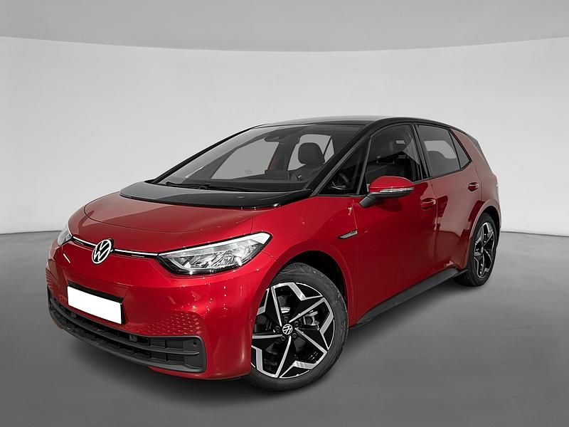 Rojo intenso metalizado con techo negro Usado 2023 VW ID.3 Pro Utilitario | 23.990 € (Buen precio) - Imagen 1/4