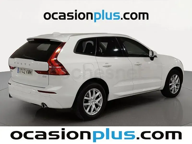 Usado Volvo XC60 Momentum 150 CV (110 kW) 2019 Blanco SUV