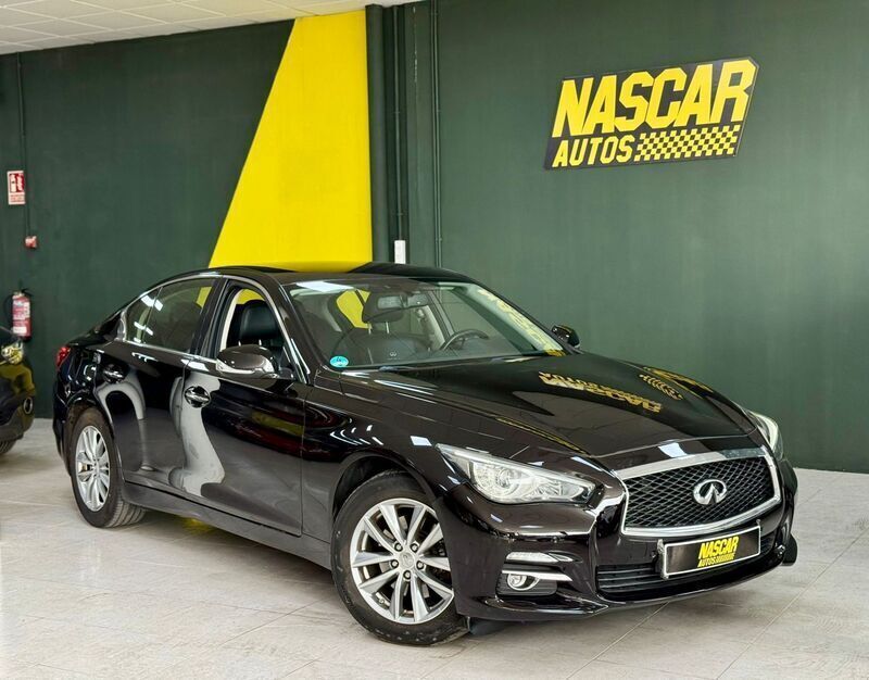 Negro Usado 2015 Infiniti Q50 Berlina | 15.500 € (Precio justo) - Imagen 1/4