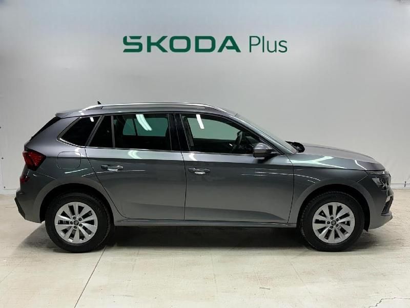 Usado Skoda Kamiq Selection 115 CV (84 kW) 2025 Gris SUV