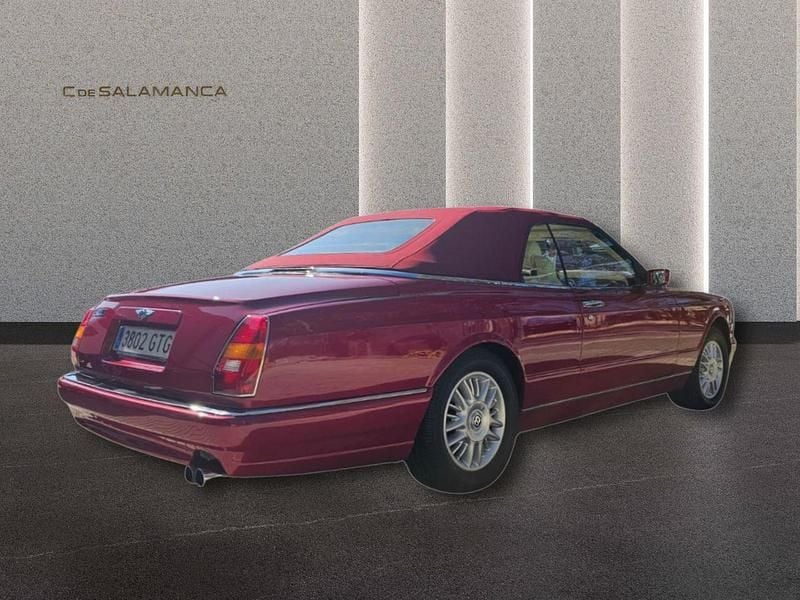 Usado Bentley Azure Mulliner 420 CV (308 kW) 1999 Rojo metalizado Descapotable