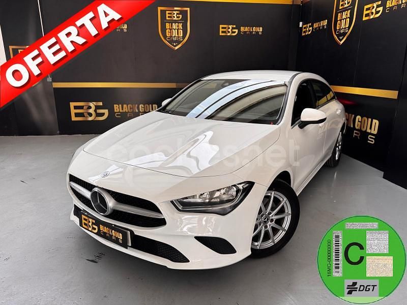 Blanco Usado 2020 Mercedes CLA200 Shooting Brake Familiar | 21.990 € (Buen precio) - Imagen 1/4