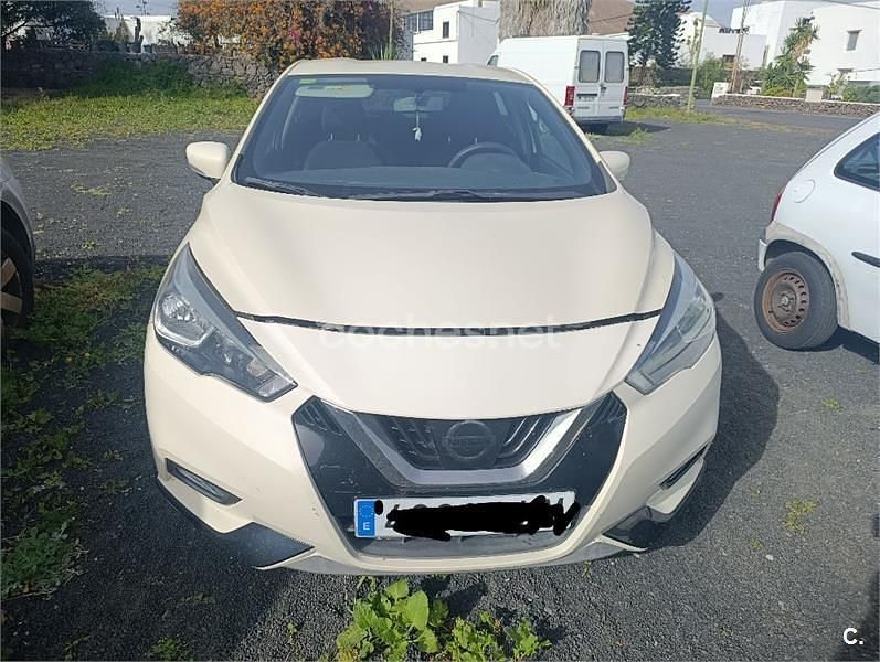 Usado Nissan Micra Acenta 100 CV (73 kW) 2020 Beige Utilitario