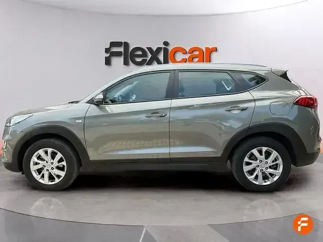 Usado Hyundai Tucson 116 CV (85 kW) 2020 Gris SUV