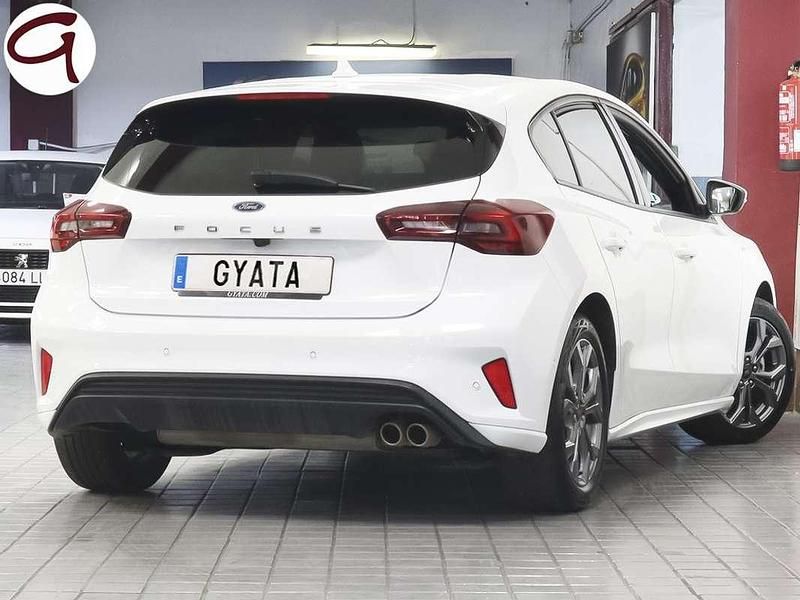 Usado Ford Focus ST-Line 155 CV (114 kW) 2024 Blanco Utilitario
