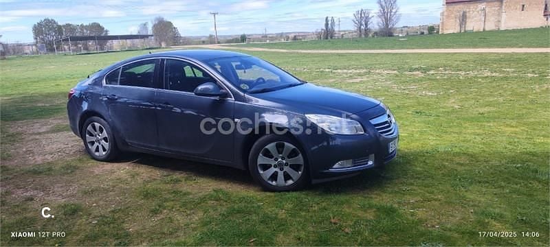 Usado Opel Insignia Cosmo 130 CV (95 kW) 2009 Azul Berlina