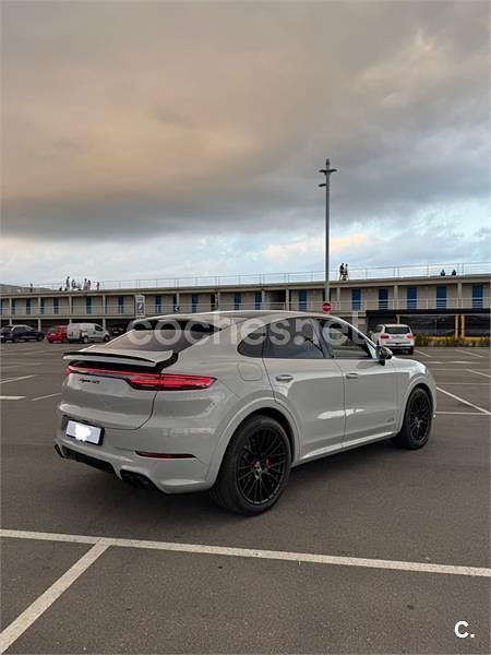 Gris / plata Usado 2022 Porsche Cayenne SUV | 119.400 € (Precio justo) - Imagen 1/4