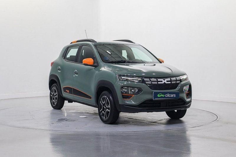 Usado Dacia Spring Expression 33 kW (45 CV) 2023 Verde Utilitario