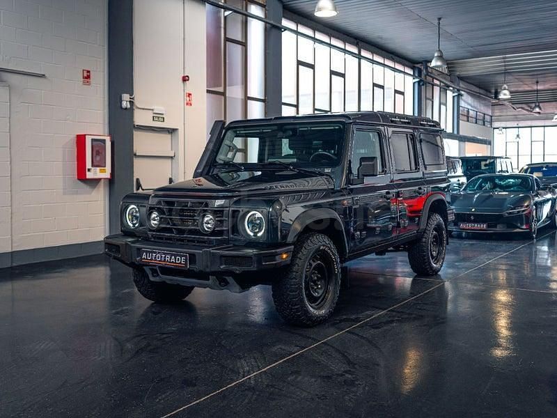 Gris / plata Usado 2023 Ineos Grenadier Familiar | 69.900 € (Un poco caro) - Imagen 1/4