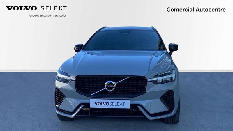 Usado Volvo XC60 Plus 351 CV (258 kW) 2023 Vapour grey SUV